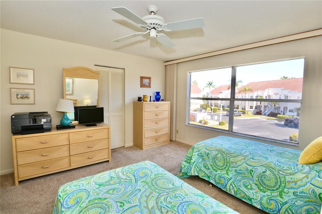 En Venta: $325,000 (2 camas, 2 baños, 1140 Pies cuadrados)