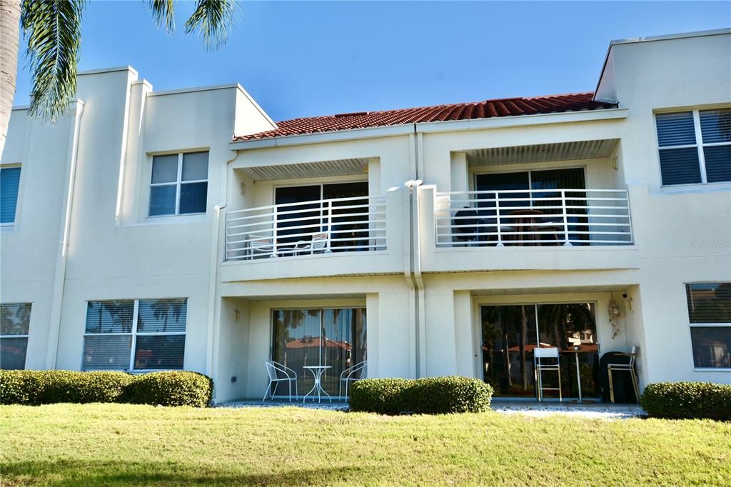 En Venta: $325,000 (2 camas, 2 baños, 1140 Pies cuadrados)