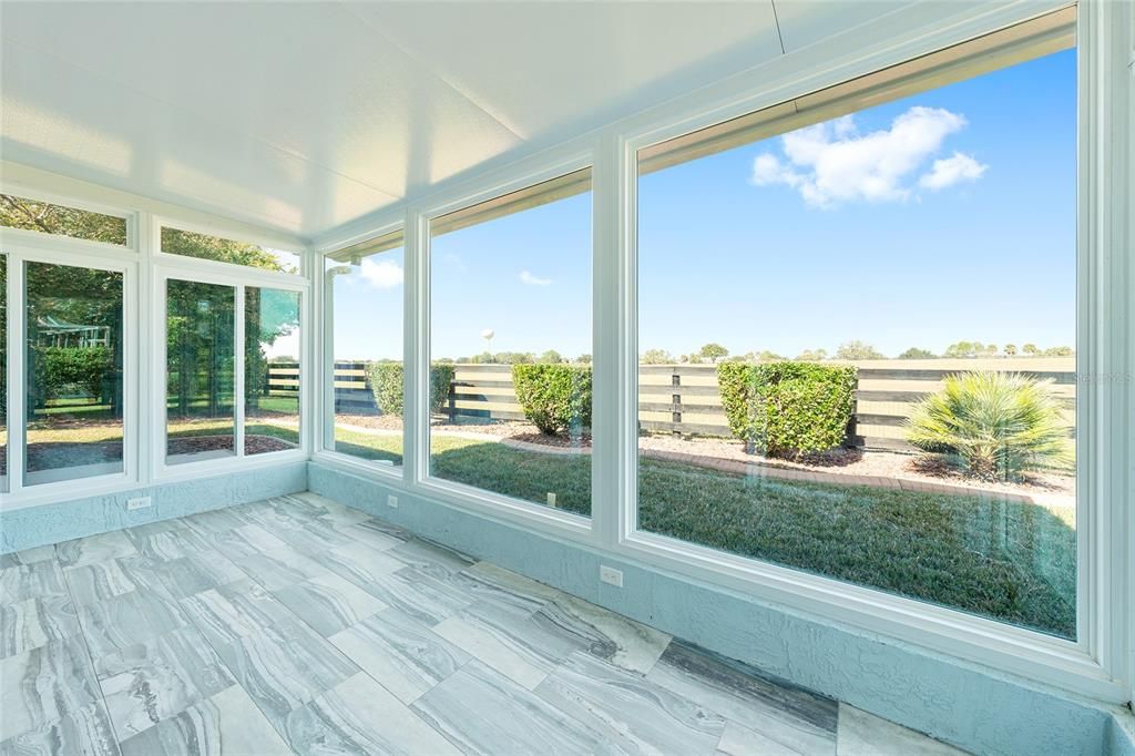 En Venta: $434,500 (3 camas, 2 baños, 1796 Pies cuadrados)