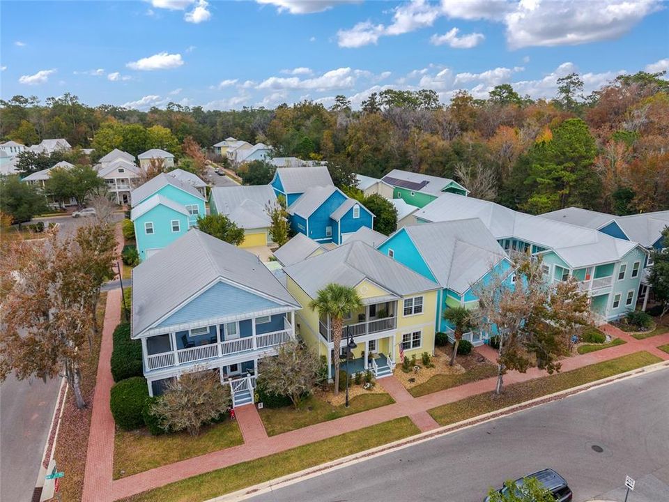 En Venta: $520,000 (4 camas, 2 baños, 2323 Pies cuadrados)