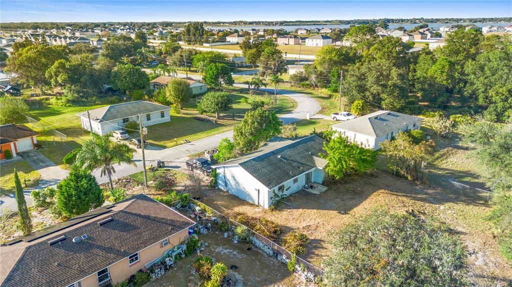 待售: $94,000 (3 贝兹, 2 浴室, 1055 平方英尺)