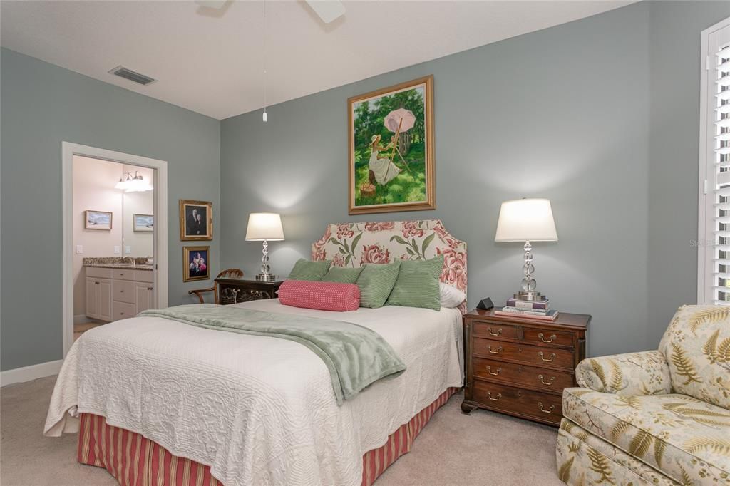 На продажу: $525,000 (2 спален, 2 ванн, 1696 Квадратных фут)