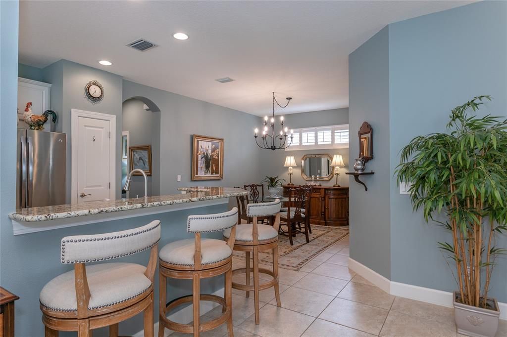 На продажу: $525,000 (2 спален, 2 ванн, 1696 Квадратных фут)