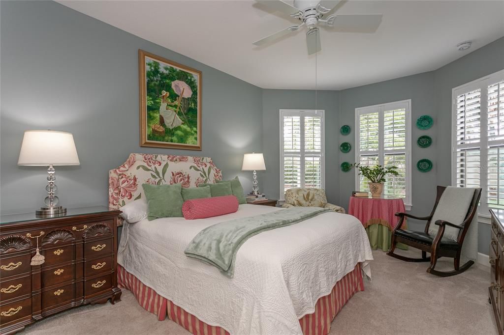 На продажу: $525,000 (2 спален, 2 ванн, 1696 Квадратных фут)