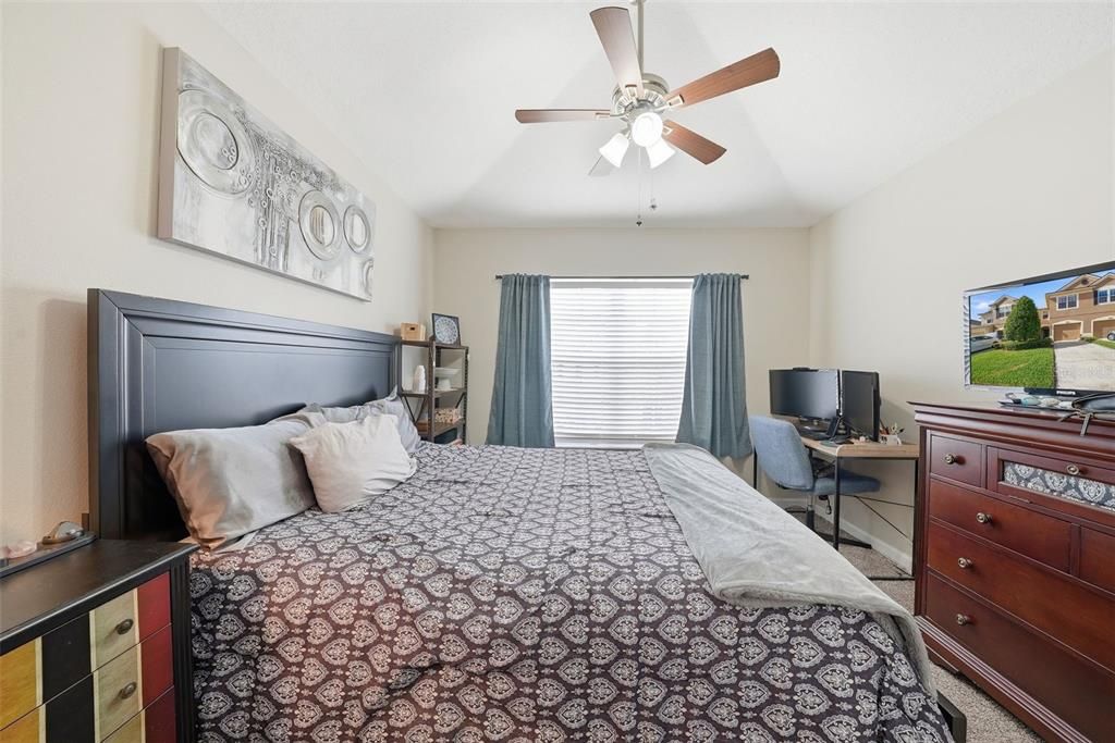 待售: $272,000 (3 贝兹, 2 浴室, 1644 平方英尺)