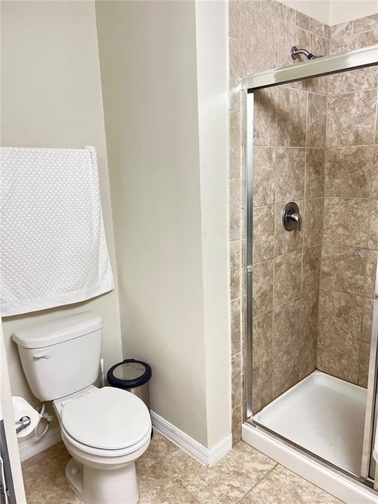 待售: $409,000 (3 贝兹, 2 浴室, 1996 平方英尺)