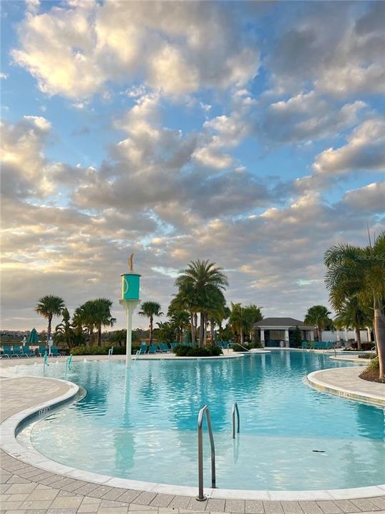 待售: $409,000 (3 贝兹, 2 浴室, 1996 平方英尺)