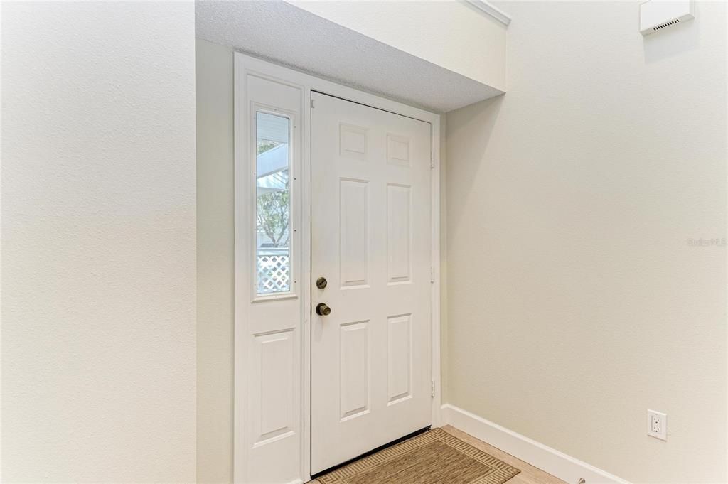 En Venta: $269,700 (2 camas, 2 baños, 1571 Pies cuadrados)