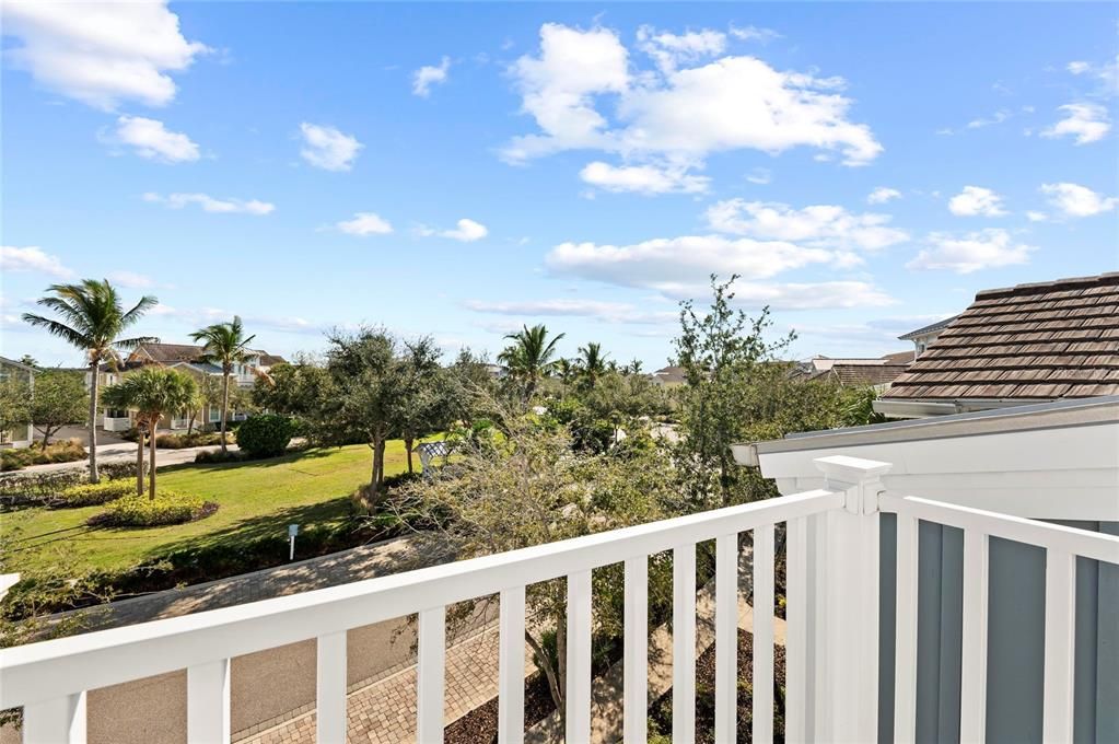 For Sale: $1,125,000 (3 beds, 3 baths, 2781 Square Feet)