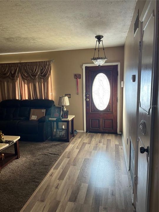 待售: $348,000 (3 贝兹, 2 浴室, 1494 平方英尺)