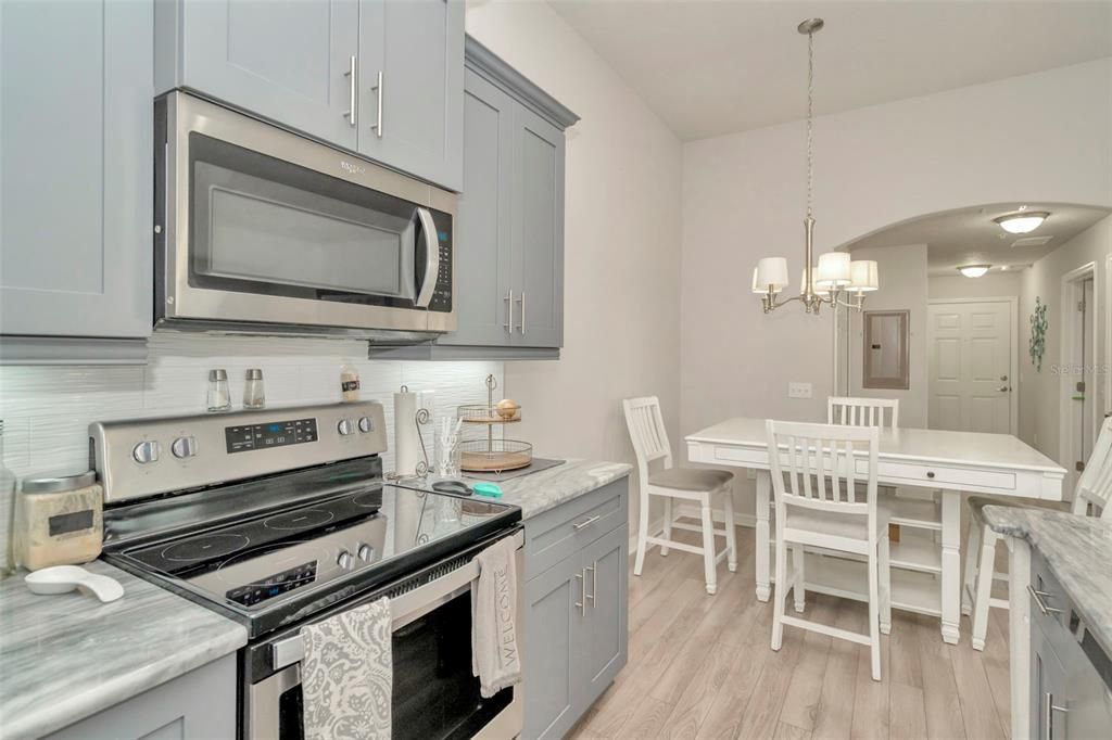 В аренду: $1,650 (2 спален, 2 ванн, 1031 Квадратных фут)