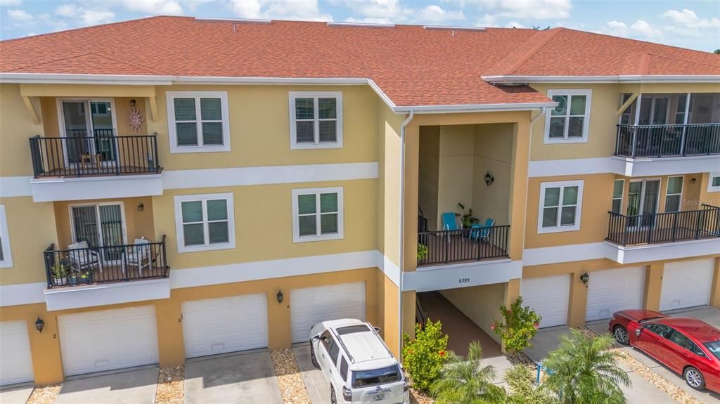 В аренду: $1,650 (2 спален, 2 ванн, 1031 Квадратных фут)