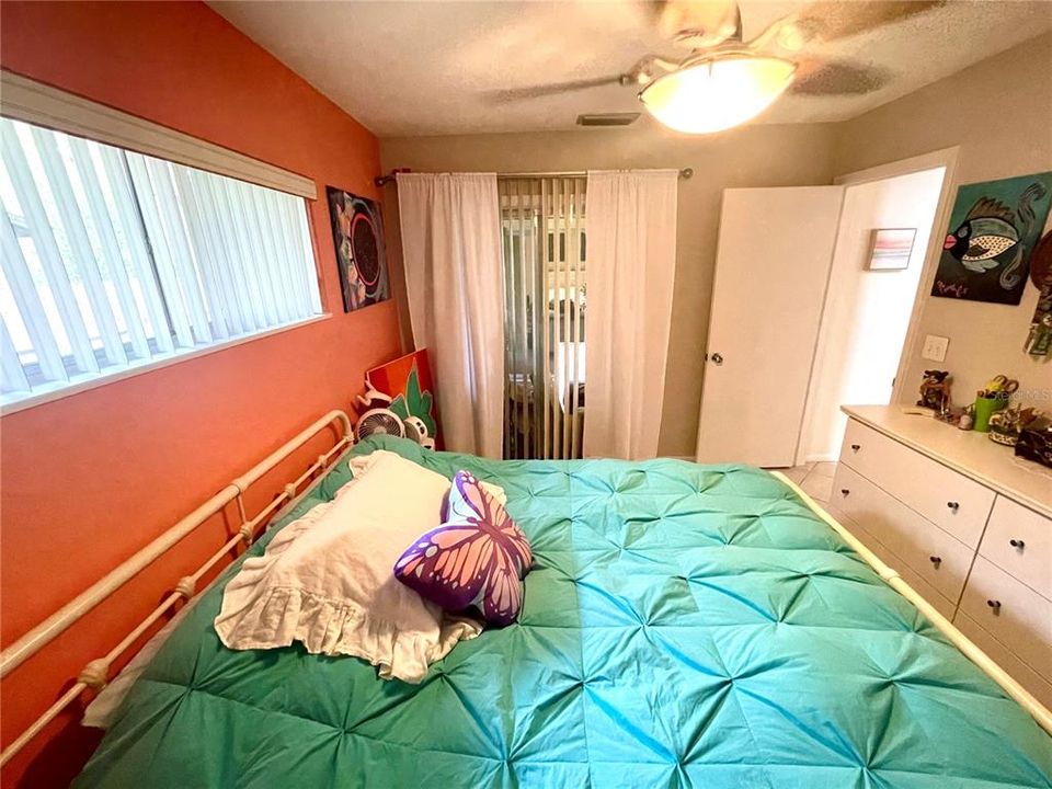 For Sale: $249,850 (3 beds, 2 baths, 1426 Square Feet)