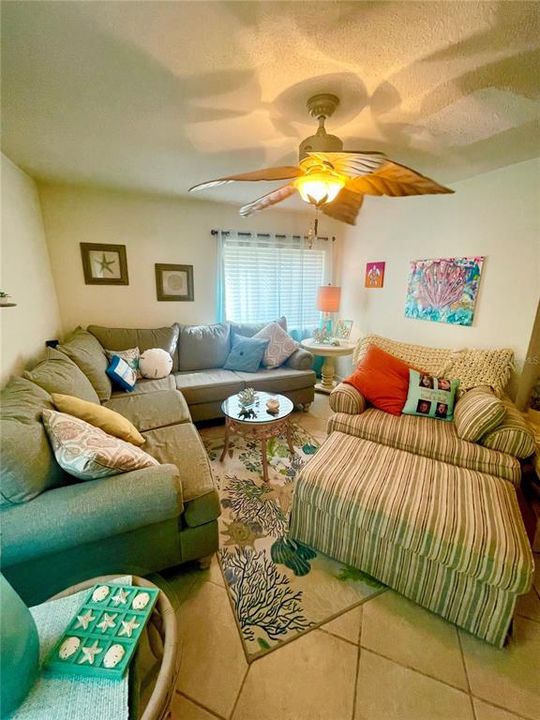 For Sale: $249,850 (3 beds, 2 baths, 1426 Square Feet)