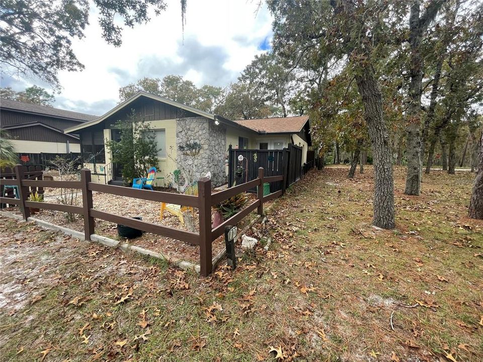 待售: $249,900 (3 贝兹, 2 浴室, 1426 平方英尺)