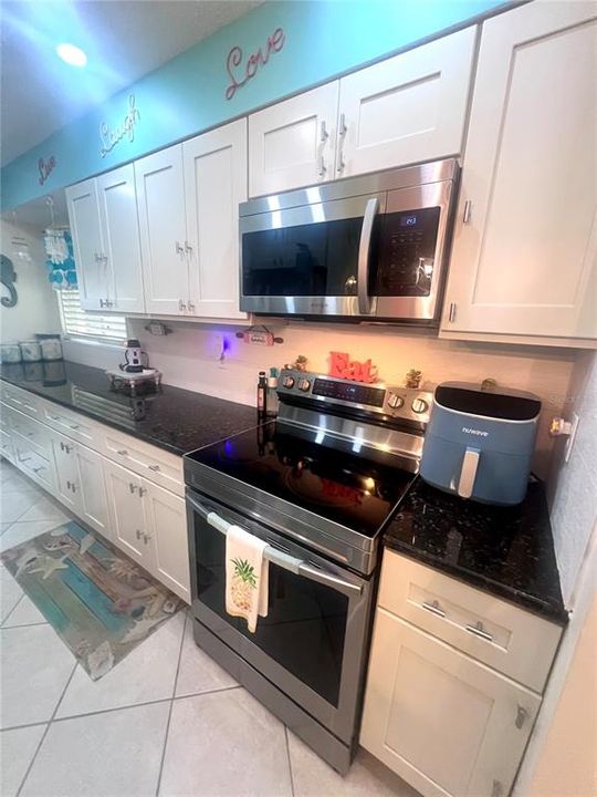 待售: $249,900 (3 贝兹, 2 浴室, 1426 平方英尺)