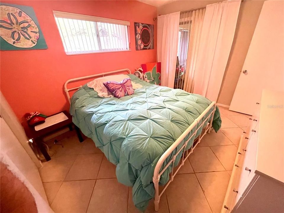 For Sale: $249,850 (3 beds, 2 baths, 1426 Square Feet)