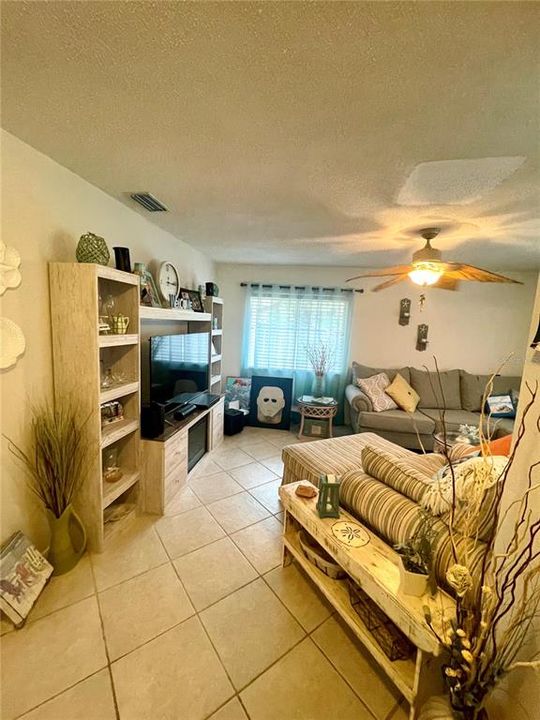 For Sale: $249,850 (3 beds, 2 baths, 1426 Square Feet)