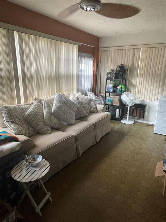 For Sale: $249,850 (3 beds, 2 baths, 1426 Square Feet)