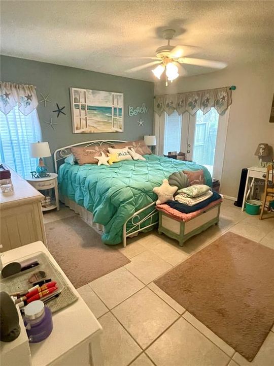 待售: $249,900 (3 贝兹, 2 浴室, 1426 平方英尺)