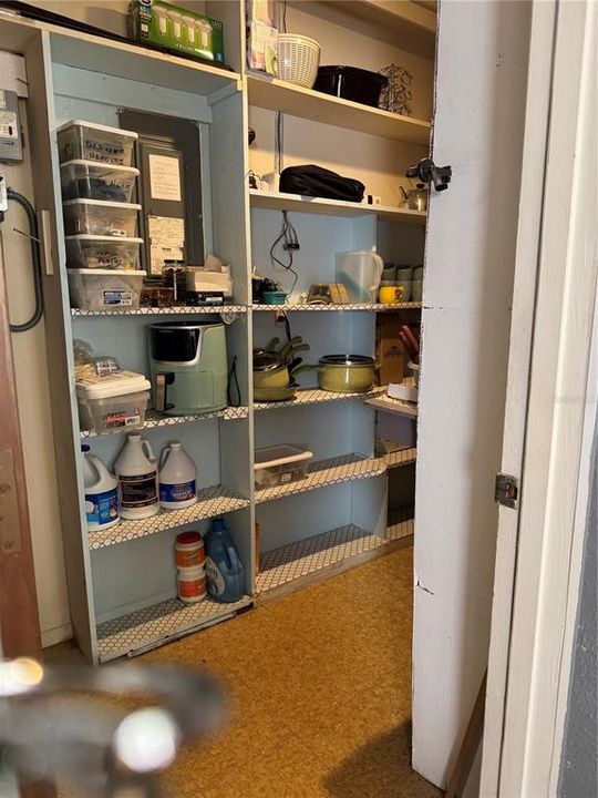 待售: $249,850 (3 贝兹, 2 浴室, 1426 平方英尺)