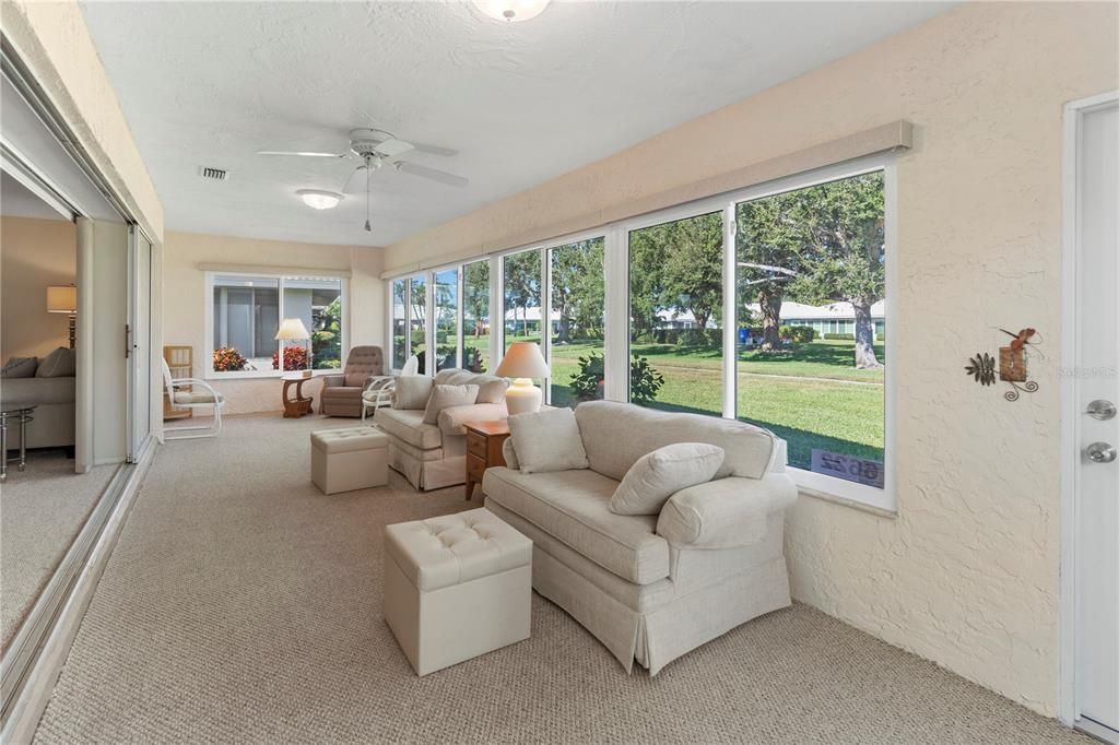 En Venta: $309,900 (2 camas, 2 baños, 1745 Pies cuadrados)