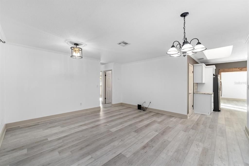 For Sale: $399,000 (3 beds, 2 baths, 1447 Square Feet)