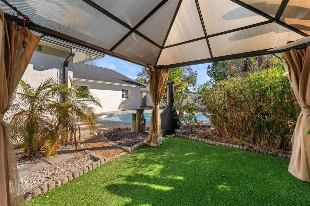 For Sale: $399,000 (3 beds, 2 baths, 1447 Square Feet)