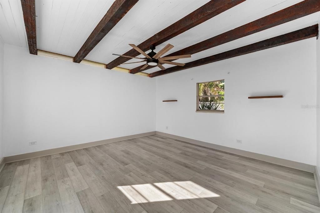 For Sale: $399,000 (3 beds, 2 baths, 1447 Square Feet)