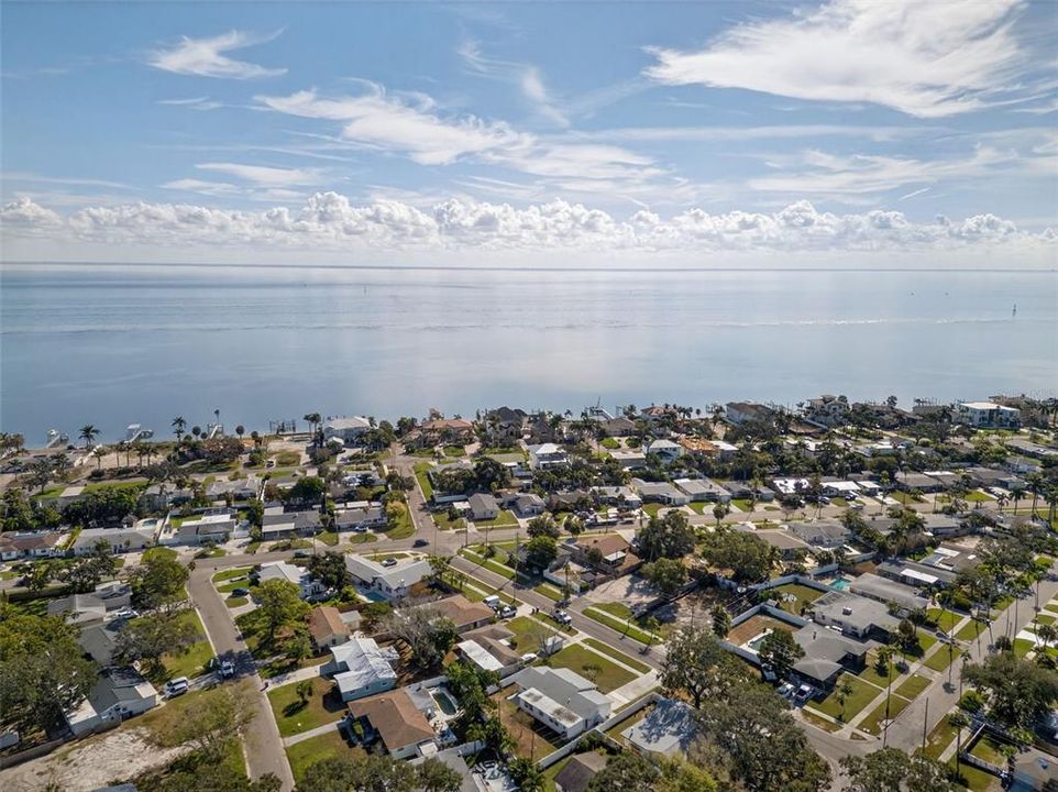 For Sale: $499,600 (4 beds, 2 baths, 1799 Square Feet)