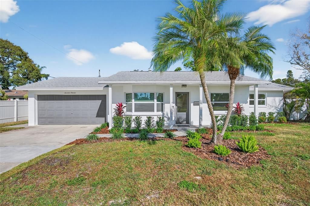 For Sale: $499,600 (4 beds, 2 baths, 1799 Square Feet)