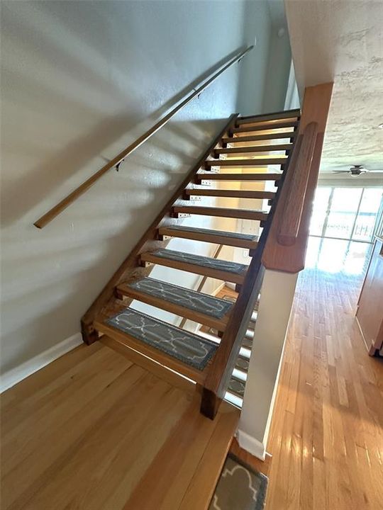 For Rent: $4,200 (3 beds, 3 baths, 1700 Square Feet)