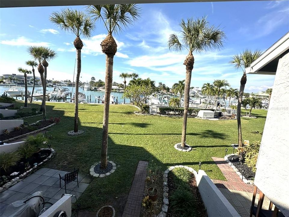 For Rent: $4,200 (3 beds, 3 baths, 1700 Square Feet)