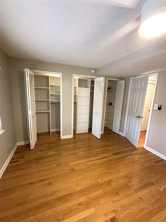 For Rent: $4,200 (3 beds, 3 baths, 1700 Square Feet)