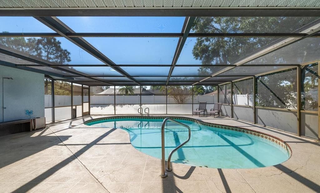 For Sale: $575,000 (3 beds, 2 baths, 1813 Square Feet)