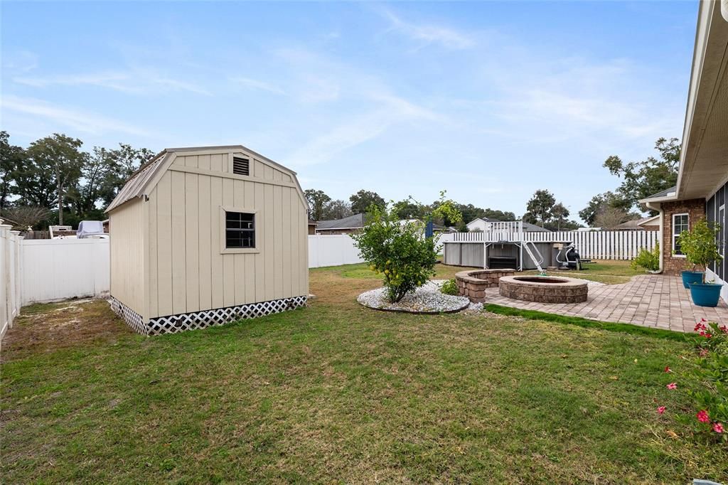 Под контрактом: $349,900 (3 спален, 2 ванн, 1794 Квадратных фут)