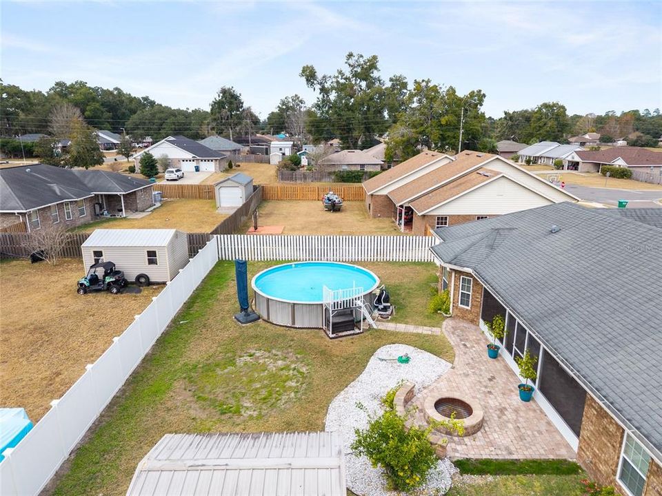 Под контрактом: $349,900 (3 спален, 2 ванн, 1794 Квадратных фут)