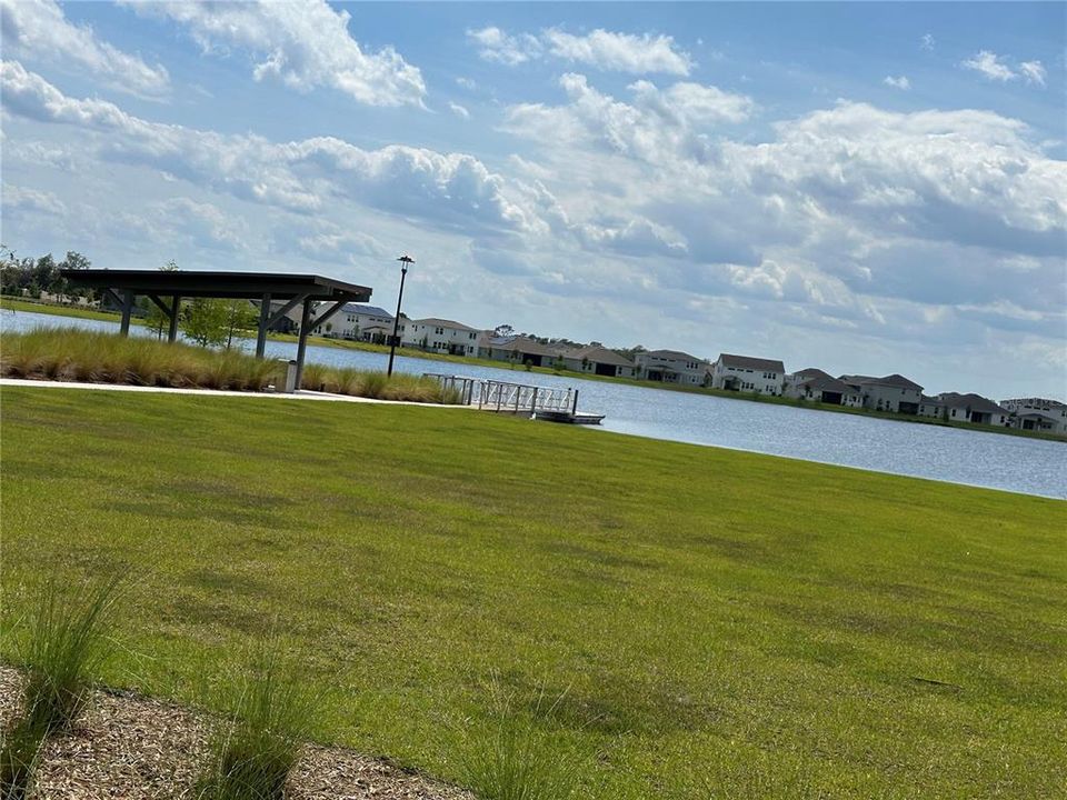 待售: $615,000 (4 贝兹, 2 浴室, 2240 平方英尺)