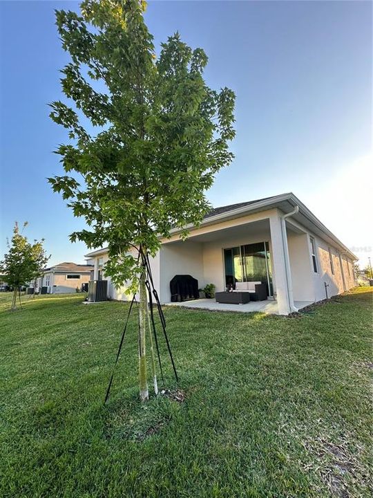 待售: $615,000 (4 贝兹, 2 浴室, 2240 平方英尺)