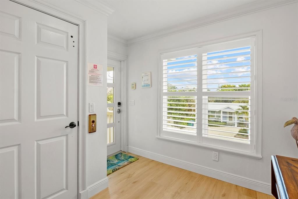 For Sale: $3,149,000 (4 beds, 3 baths, 2421 Square Feet)