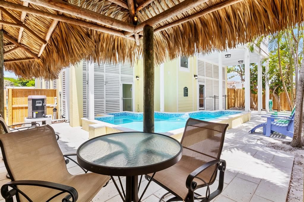 For Sale: $3,149,000 (4 beds, 3 baths, 2421 Square Feet)