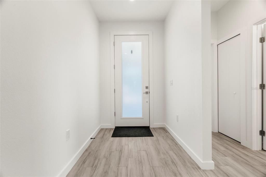 В аренду: $2,500 (3 спален, 2 ванн, 1467 Квадратных фут)