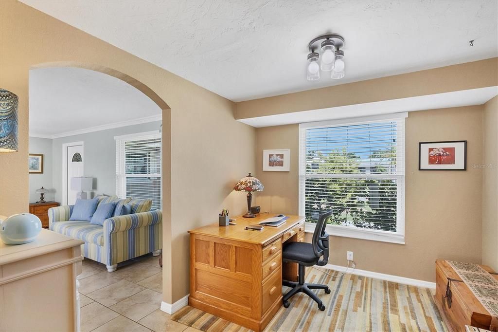 En Venta: $375,000 (2 camas, 2 baños, 1304 Pies cuadrados)