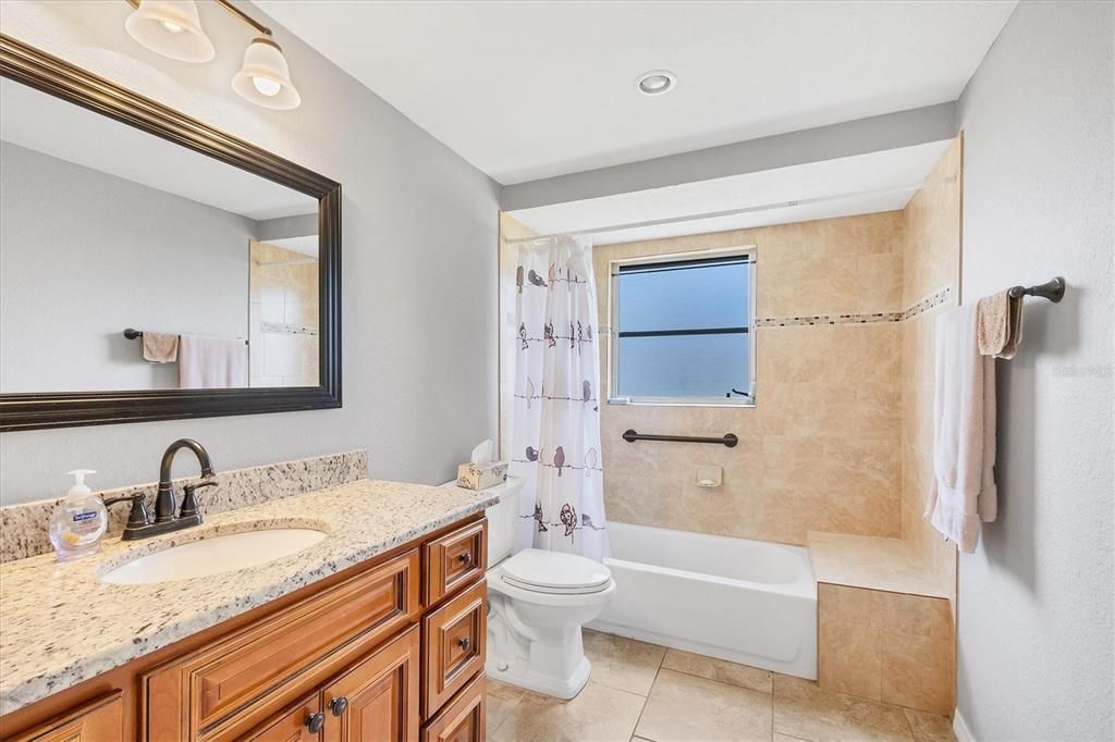 En Venta: $375,000 (2 camas, 2 baños, 1304 Pies cuadrados)