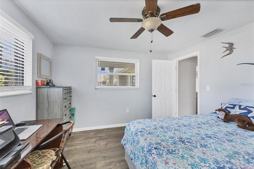 En Venta: $375,000 (2 camas, 2 baños, 1304 Pies cuadrados)