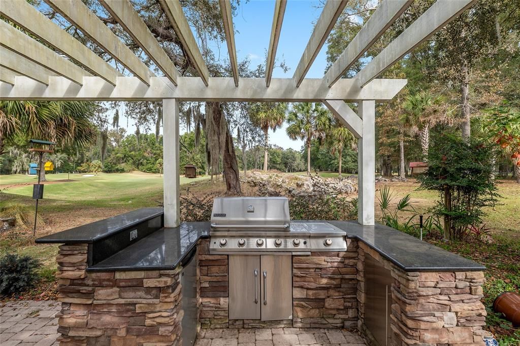 For Sale: $399,000 (3 beds, 2 baths, 1760 Square Feet)