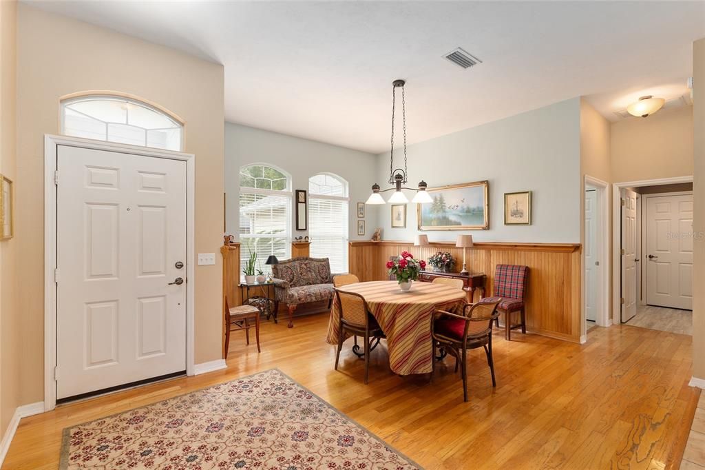 For Sale: $399,000 (3 beds, 2 baths, 1760 Square Feet)