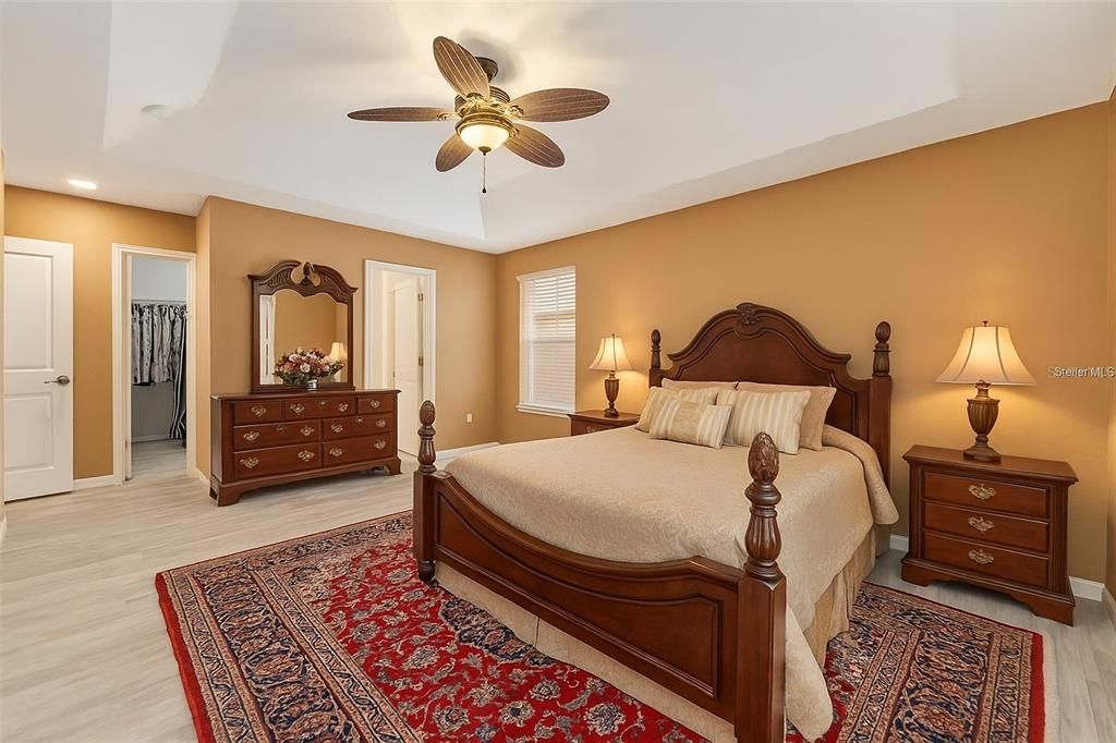 For Sale: $399,000 (3 beds, 2 baths, 1760 Square Feet)