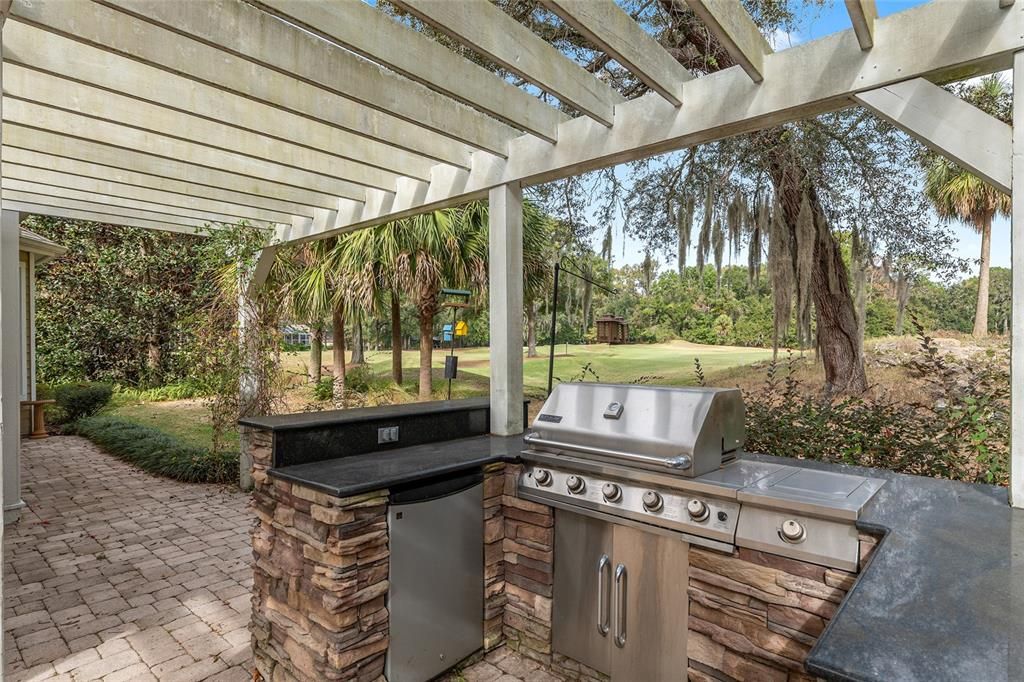 For Sale: $399,000 (3 beds, 2 baths, 1760 Square Feet)