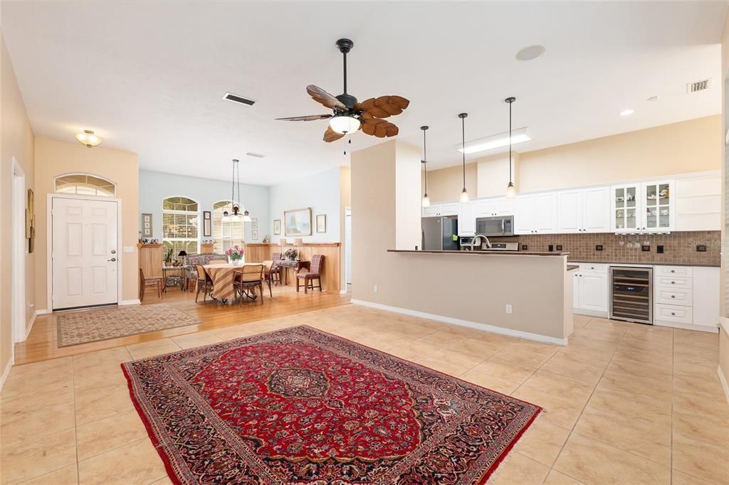 For Sale: $399,000 (3 beds, 2 baths, 1760 Square Feet)